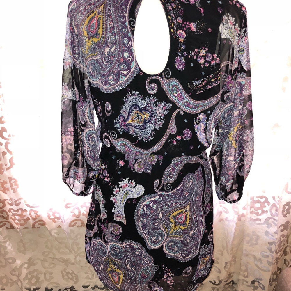 Dress - Picture 3 of 4